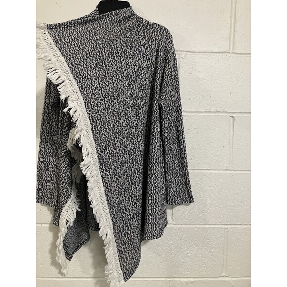 Arizona Jeans Women’s L Open Front Long Black Ivory Laced Sweater Top - Picture 3 of 8